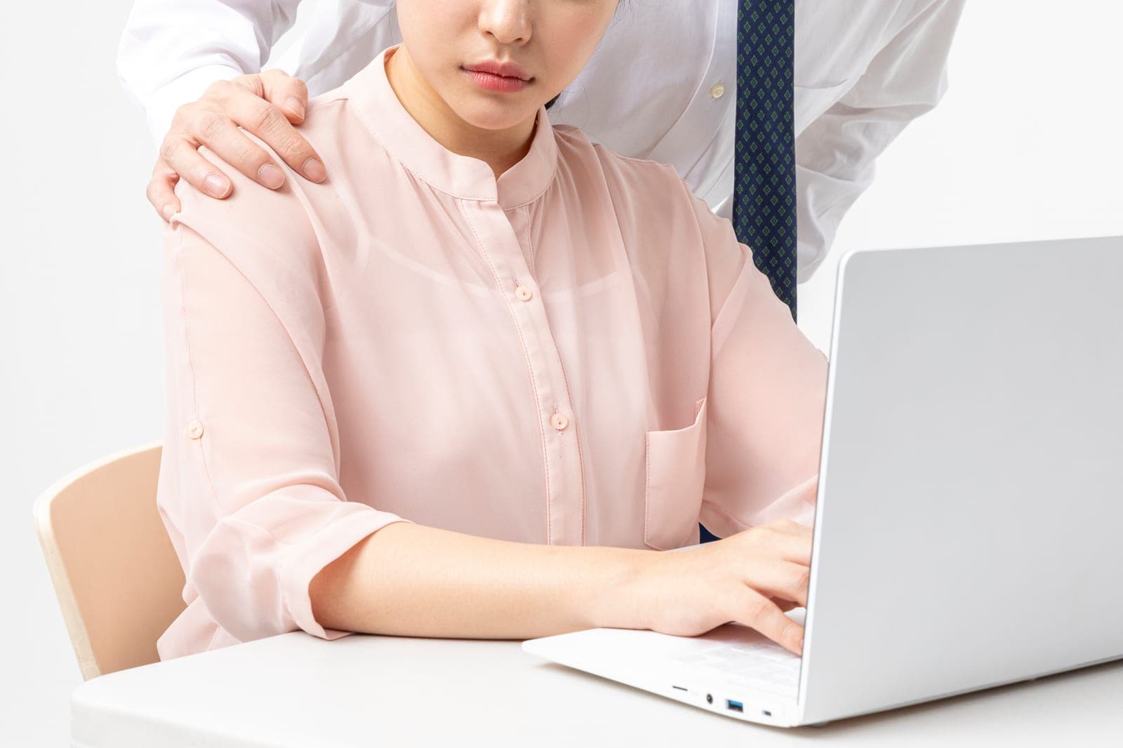 성추행허위신고, 억울한 혐의에 대처하는 방법은? 이미지